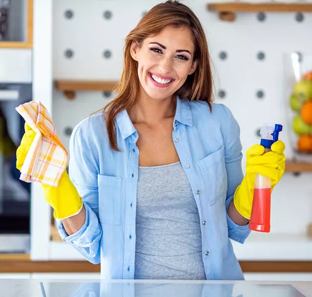 bond cleaning in woolloongabba