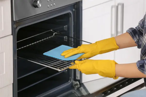 Kitchen Cleaning