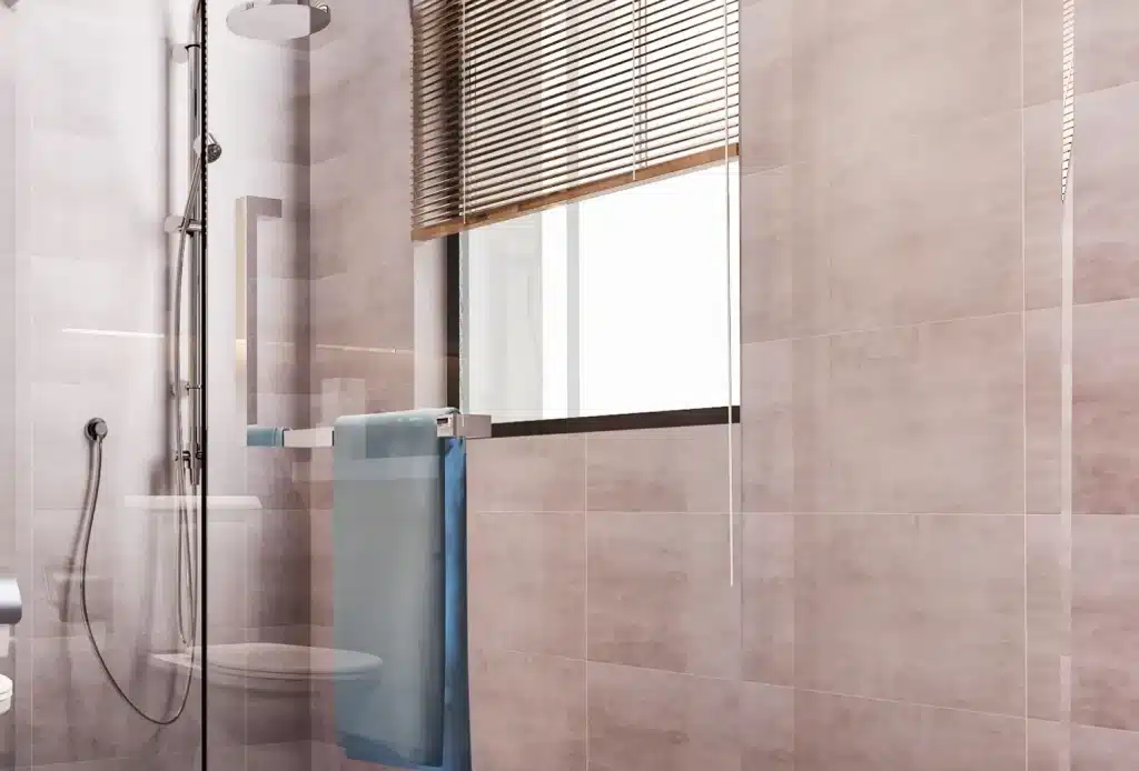 5 Ways to clean your shower glass 3 5 Ways to clean your shower glass