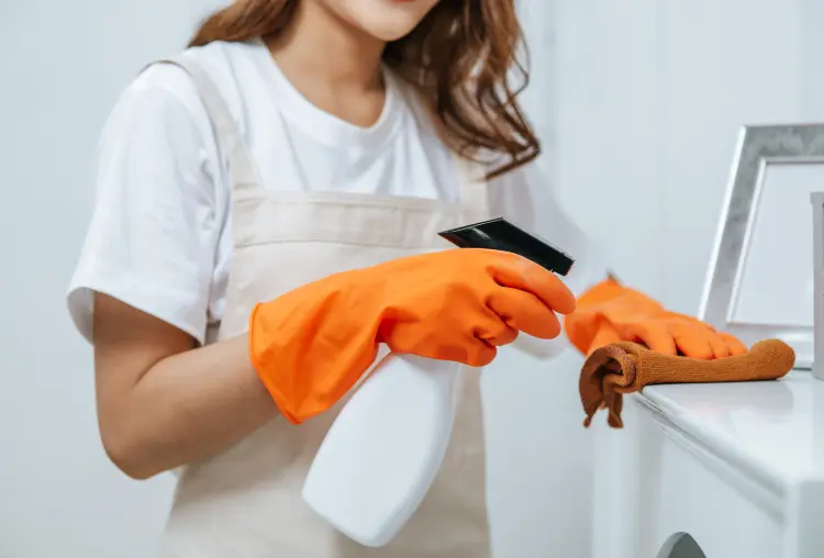 6 Safety Precautions When Making Homemade Cleaners 6 6 safety precautions when making homemade cleaners
